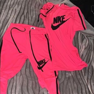 Nike 2 piece !
